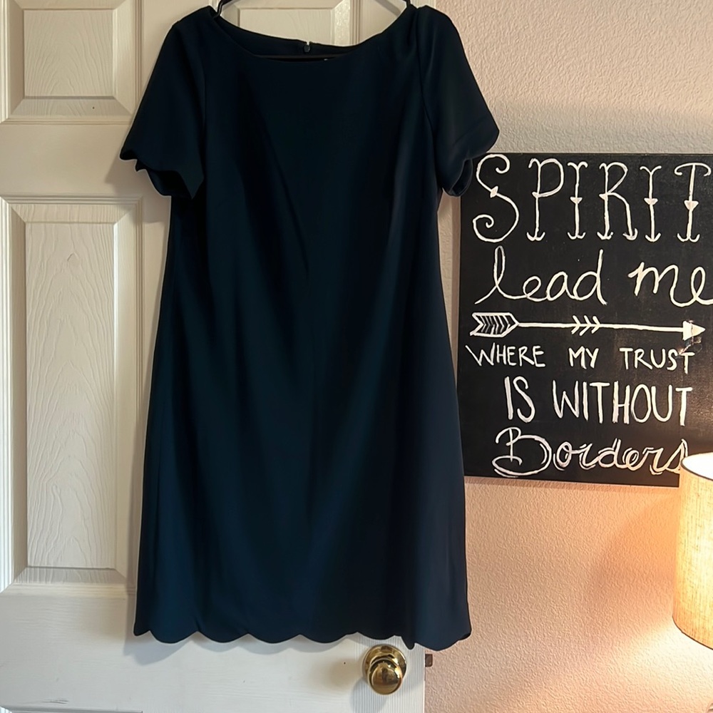Anne Klein scalloped dark green dress